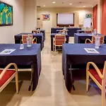 Express By Ihg Hotel Parma