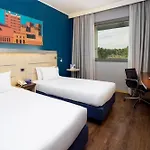 Express By Ihg Hotel Parma