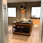 Express By Ihg 3* Parma