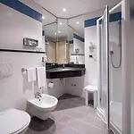Express By Ihg Parma