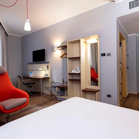 Otel Express By Ihg