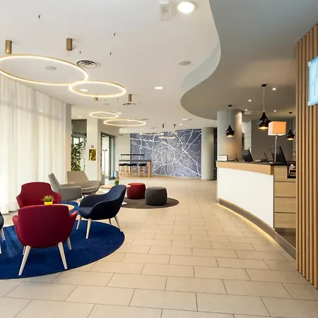 Express By Ihg 3*