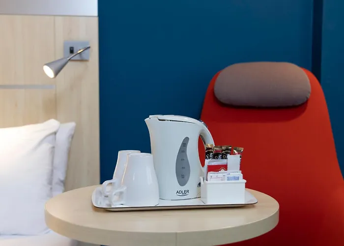 Готель Express By Ihg