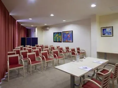 Express By Ihg Парма