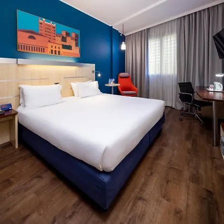 ホテル ホリデイ エクスプレス