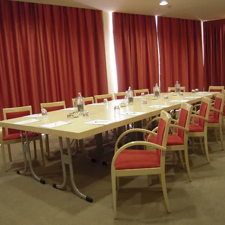 酒店 帕尔马快捷假日酒店