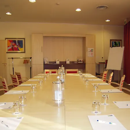 帕尔马快捷假日酒店 3* 帕爾馬