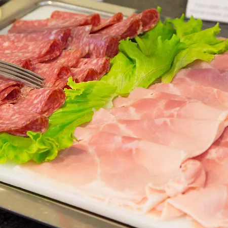 酒店 帕尔马快捷假日酒店