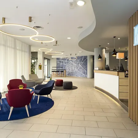 酒店 帕尔马快捷假日酒店