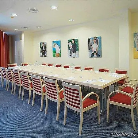 Hotel Express By Ihg 3*