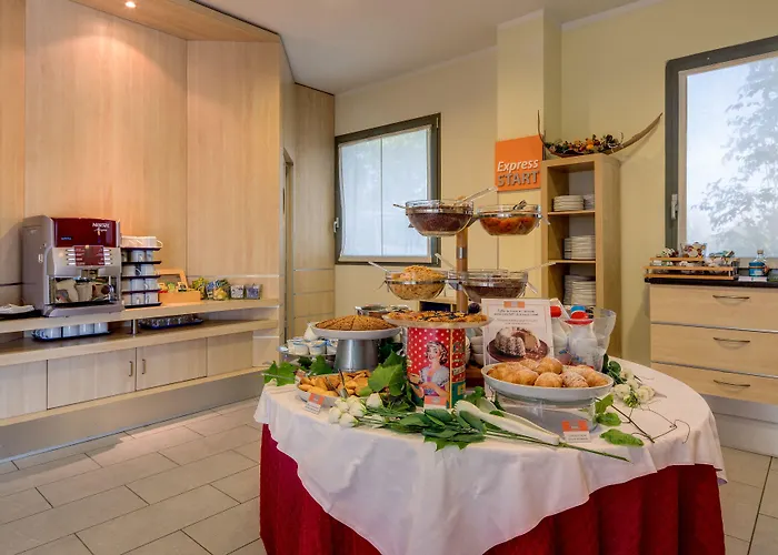 Hotel Express By Ihg