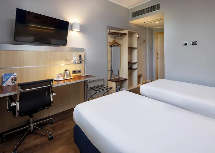 Szálloda Express By Ihg