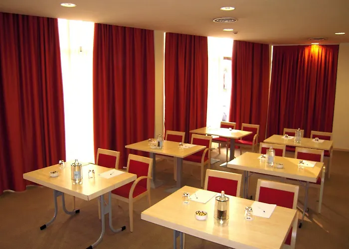 Express By Ihg Szálloda Parma